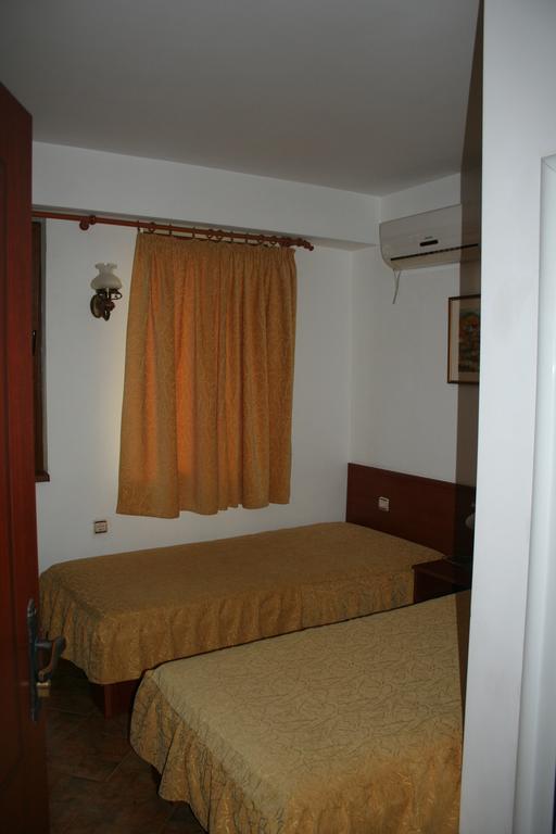 Hotel Todorova House Slatograd Exterior foto